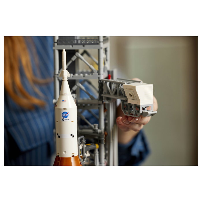 LEGO Icons 10341 NASA Artemis Sistema de Lanzamiento Espacial Juego de Construcción 3601 Piezas para Adultos