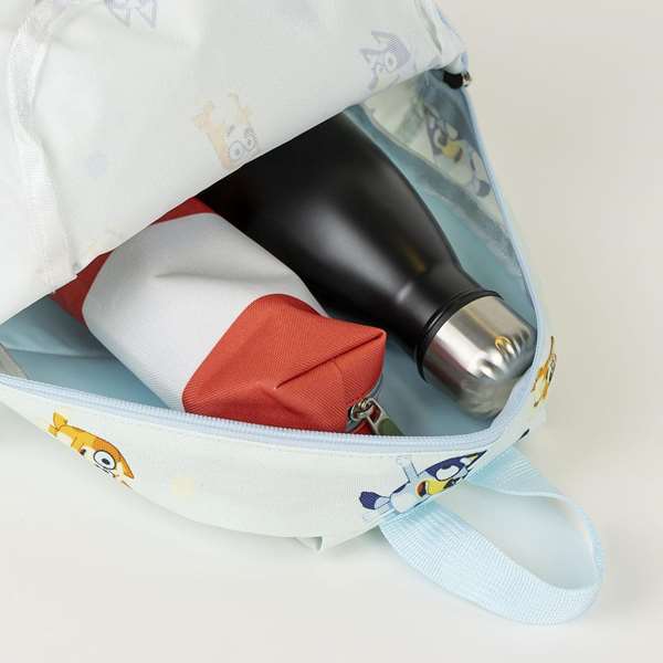 Cerdá Mochila Guardería Niña Niño Estampado Bluey 22x27x9 cm, Edad Recomendada 1 a 4 Años, Color Azul Claro