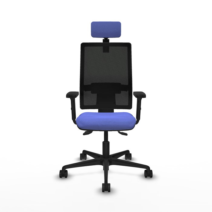 Silla de oficina Bormate con mecanismo Asincro tapizada con Tela color Azul claro y malla color Negro. Equipada con lumbar 1D, Brazos 2D, Cabecero 2D y Ruedas 65mm nailon