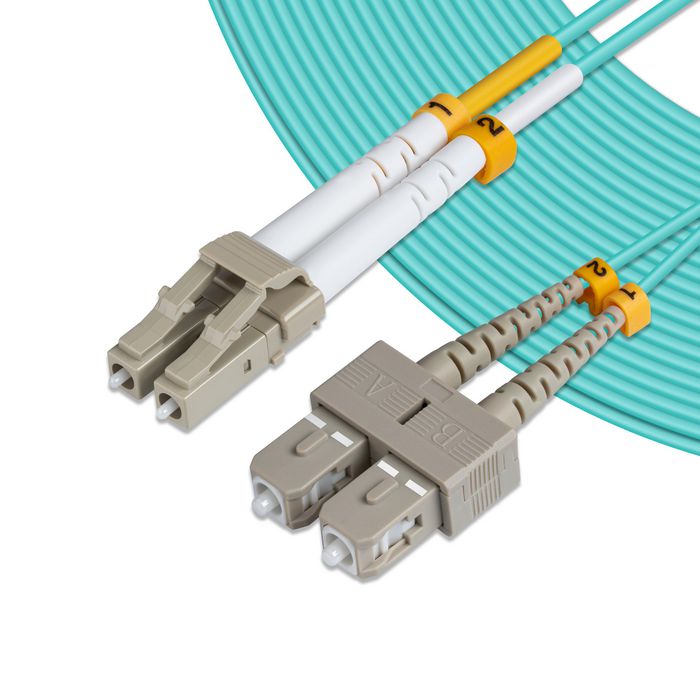 MicroConnect Cable de Fibra Óptica LC-SC Multimodo OM3 50/125µm Dúplex 7 Metros, Color Azul Aqua, para Conexiones 10G/40G/100G
