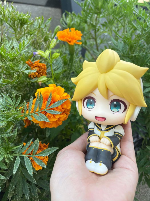 Megahouse Kagamine Len Estatua PVC Look Up