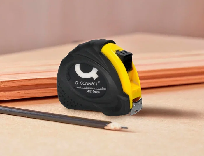 Q-connect Flexómetro con Freno y Material Antichoque, Ancho 19 mm, Longitud 5 m