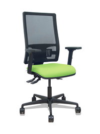 Silla de oficina Bormate con mecanismo Asincro tapizada con Tela color Pistacho y malla color Negro. Equipada con lumbar 1D, Brazos 2D y Ruedas 65mm nailon