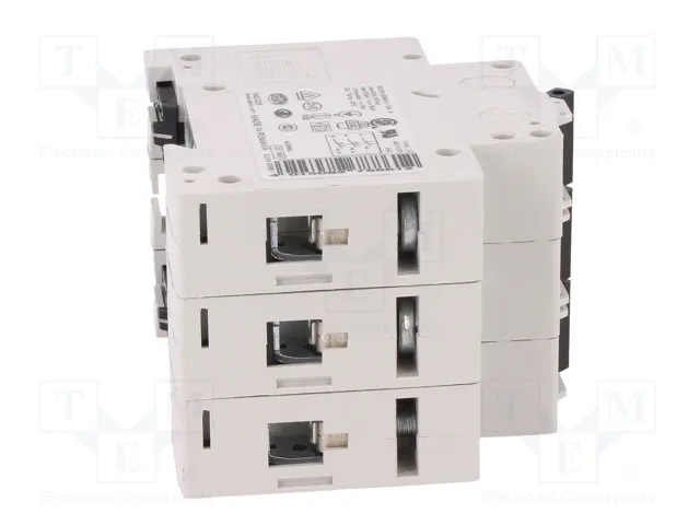 EATON ELECTRIC FAZ-C2/3 Interruptor Magnetotérmico de 3 Polos 2A 15kA EATON ELECTRIC FAZ-C2/3 Interruptor Magnetotérmico de 3 Polos 2A 15kA