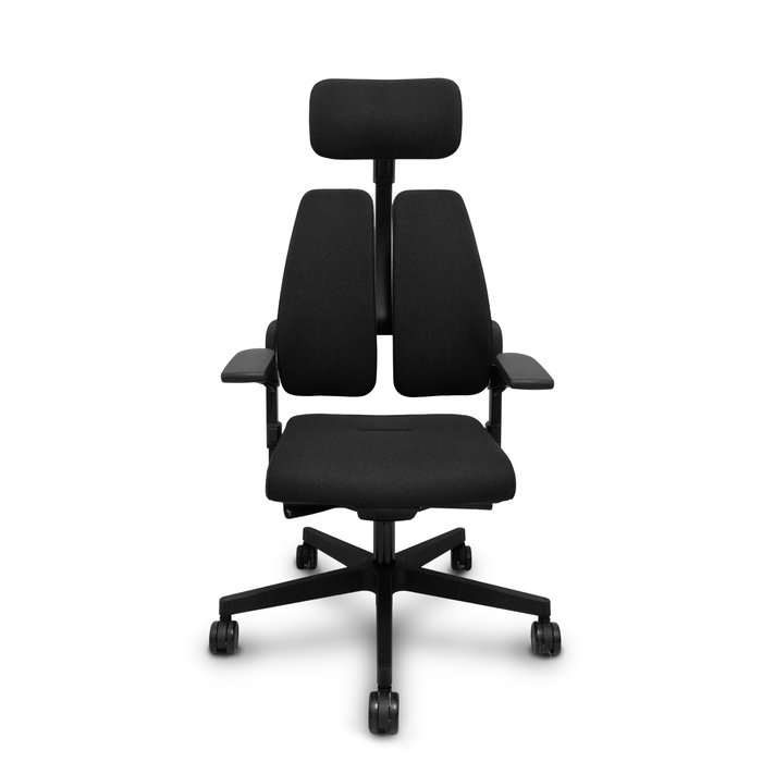 Silla de oficina Xilium con mecanismo Sincro autopesante tapizada con Tela color Negro. Equipada con Base poliamida negra, Brazos 3D, Cabecero 2D y Ruedas 65mm autofrenantes