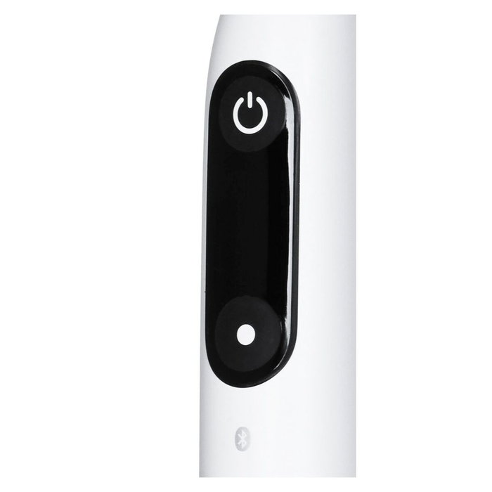 Oral-B iO 6 blanco con tecnología magnética y estuche de transporte