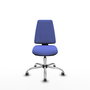 Silla de oficina Elche con mecanismo Asincro tapizada con Tela color Azul claro. Equipada con Base cromada, Sin brazos y Ruedas 65 mm parqué