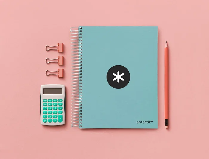 Antartik Cuaderno Espiral A5 Micro, 120 Hojas 90gr Liso, 5 Bandas, 6 Taladros, Color Menta