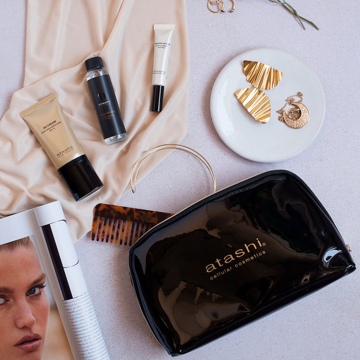 Atashi DD Cream Nude Skin Perfection #medio SPF 15 - Crema efecto glow, antiarrugas, hidratante - Set 4 piezas (Crema 50ml + Contorno ojos 15ml + Agua micelar 60ml + Neceser)