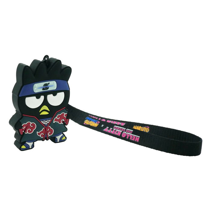 Naruto Shipudden x Hello Kitty Llavero PVC Badtzt Maru Itachi