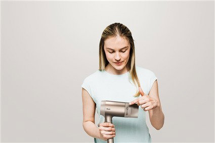 Shark HD120SLEU Secador de Pelo Style iQ Champagne con 3 Accesorios Inteligentes para Todo Tipo de Cabello