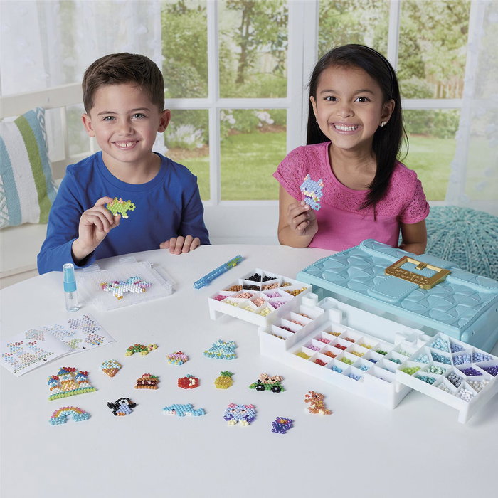 Epoch Aquabeds Maletín de Diseñadores con 900 Abalorios para Niños a partir de 4 Años
