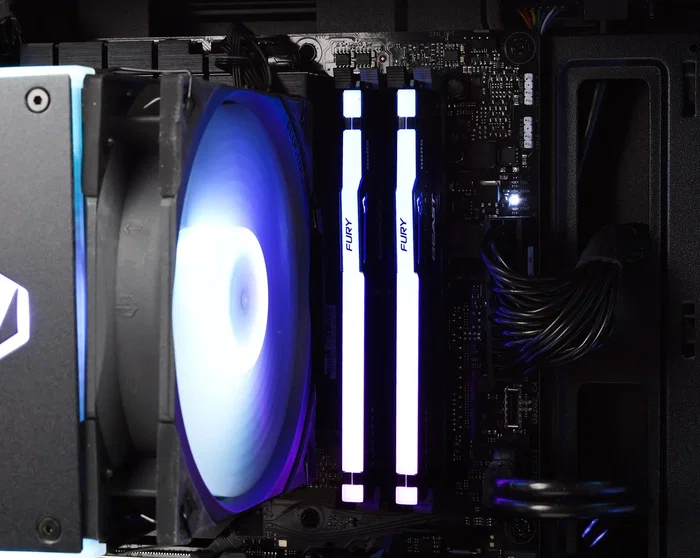 Komputronik Infinity X514 [K09] i5 | RTX 5060 Ti 16GB | 32GB | 2TB | W11 Pro