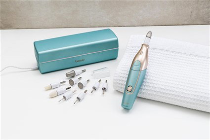 Beurer MP-84 Set Manicura y Pedicura Profesional con Luz y Batería de Litio para Manos y Pies