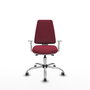 Silla de oficina Elche con mecanismo Asincro tapizada con Tela color Granate. Equipada con Base cromada, Reposabrazos blancos y Ruedas 65 mm parqué