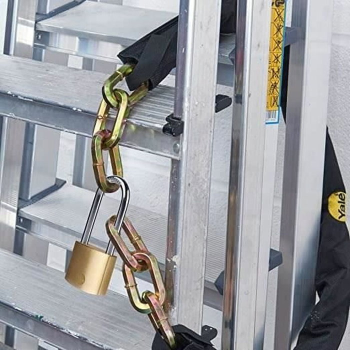 Yale Candado de latón con arco largo de acero cementado - 3 llaves