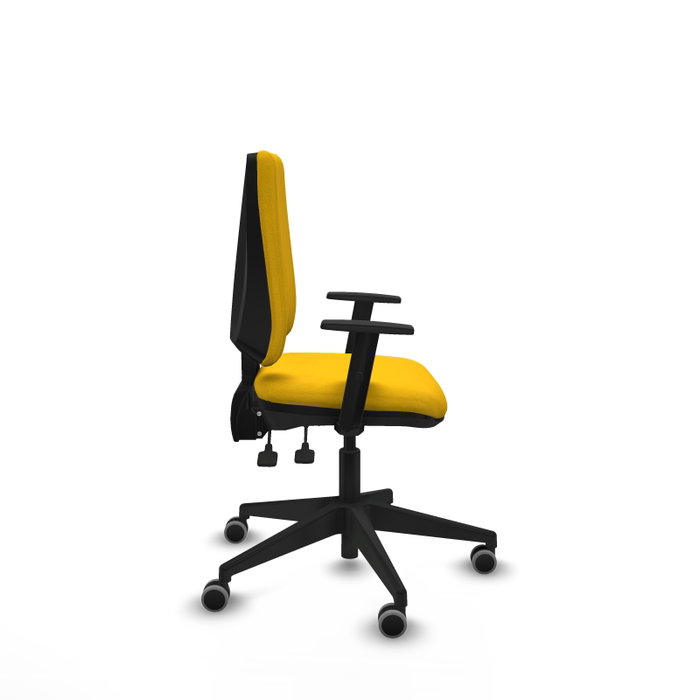 Silla de oficina Elche con mecanismo Asincro tapizada con Tela color Amarillo. Equipada con Base piramidal negra, Brazos 1D y Ruedas 65 mm parqué