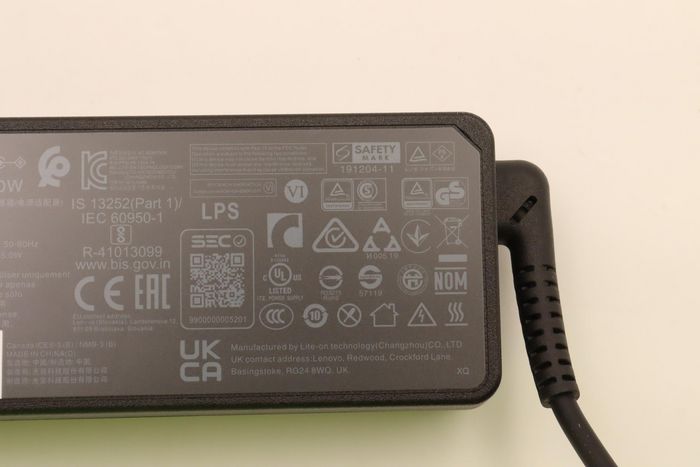 Lenovo AC_ADAPTER,Round,65W,3P,Black Adaptador de Corriente USB Type-C 65W para Portátiles y Tablets Lenovo