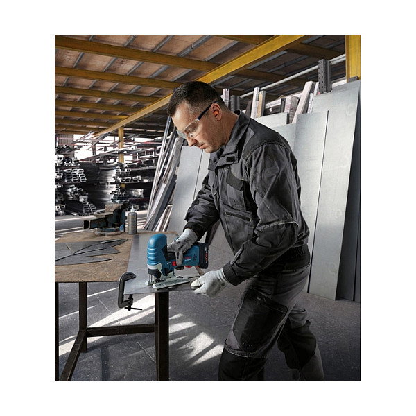 Bosch Professional Sierra de Calar Inalámbrica GST 18V-125 12V con Kit Extracción de Polvo y Protector contra Astillas, Hoja 26 mm