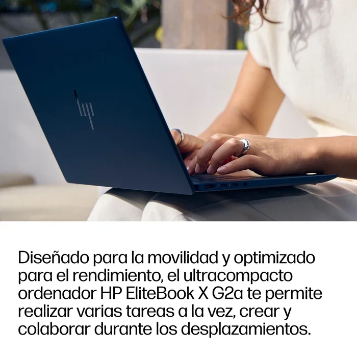 HP EliteBook X G2a 14AI RA7P450 32GB 1TB Azul