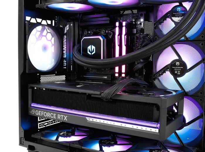 Komputronik Ultimate R790 [C02] Ryzen 7 RTX 5080 32GB 2TB W11H