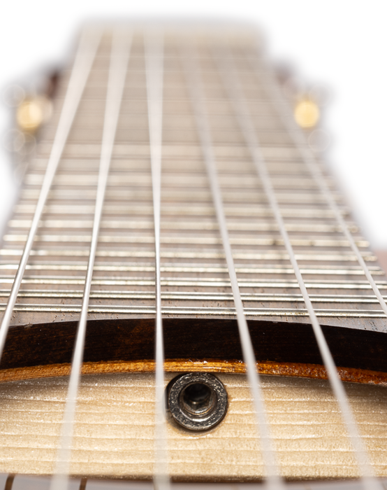 Guitarra Clásica Admira Granada Electrificada Fishman Cutaway Estrecha Serie Conservatorio