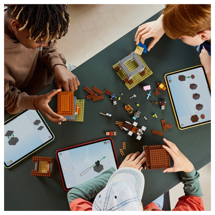 LEGO Minecraft El Puesto de Avanzada de los Saqueadores y el Devastador LEGO Minecraft El Puesto de Avanzada de los Saqueadores y el Devastador