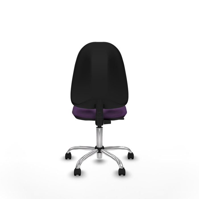 Silla de oficina Algarra con mecanismo Contacto permanente básico tapizada con Tela color Morado. Equipada con Base cromada, Sin brazos y Ruedas de nailon 50 mm Silla de oficina Algarra con mecanismo Contacto permanente básico tapizada con Tela color Morado. Equipada con Base cromada, Sin brazos y Ruedas de nailon 50 mm