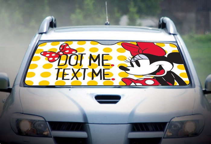 Licensing Parasol Delantero SUV Minnie 150x80 cm