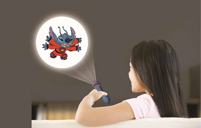LEXIBOOK Linterna y Proyector Stitch Disney