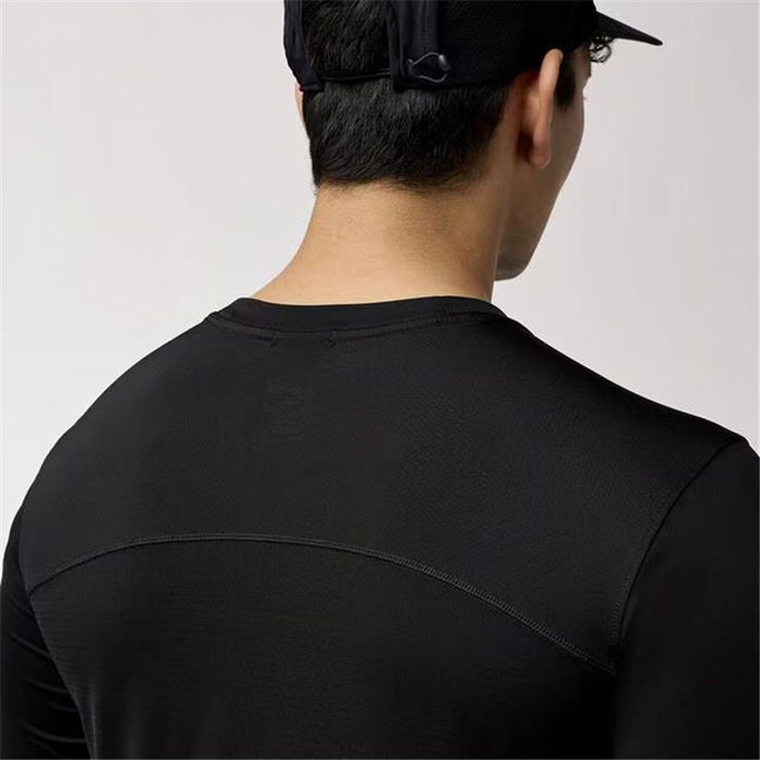 Camiseta de Manga Larga Hombre Brooks Atmosphere Long Sleeve 3.0 Negro