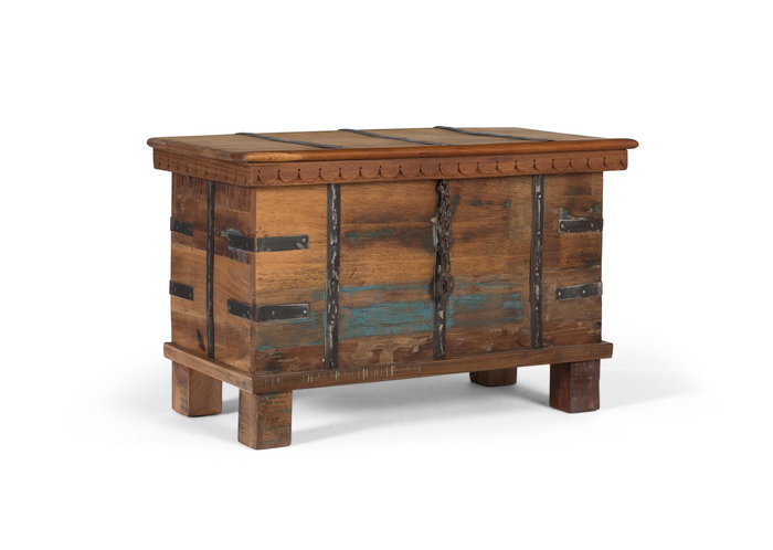 Giner Y Colomer Baúl de Madera Reciclada con Apertura Superior y Herrajes Metálicos Giner Y Colomer Baúl de Madera Reciclada con Apertura Superior y Herrajes Metálicos