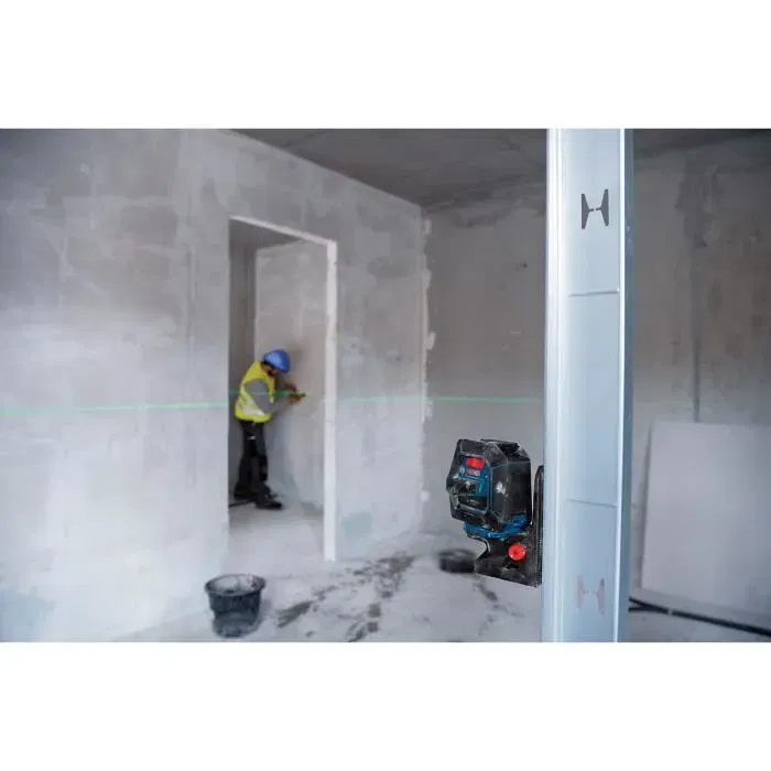 Bosch Professional Láser combinado GCL 2-50 G + RM 10 haz verde con puntos de plomada, líneas verdes, IP 64, 15m