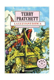 La luz fantástica, Terry Pratchett - Penguin Random House Grupo Editorial, S.A.U.
