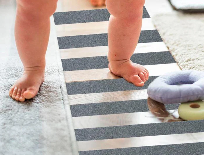 Q-connect Cinta Antideslizante Gris 5 m x 50 mm para Escaleras, Pasillos y Rampas - Prevención de Caídas en Hogar y Trabajo