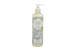 Woods of Windsor Lily of the Valley Moisturising Loción Corporal 250ml