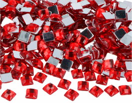 Innspiro Gemas Decorativas Acrílicas Cuadradas Rojas 8x8mm, 2000u. aprox.