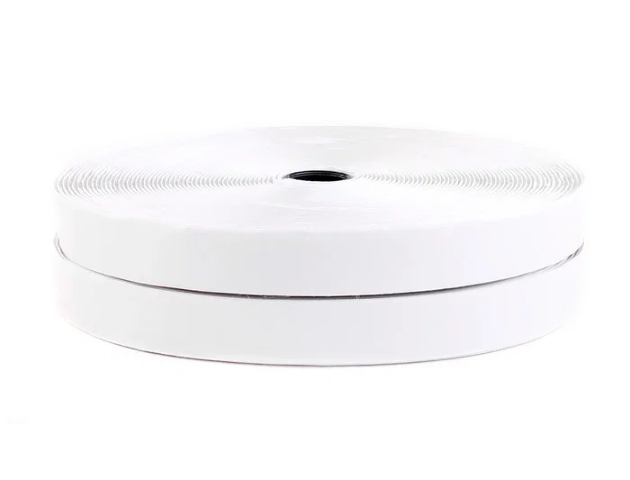 Liderpapel Cinta de Cierre Adhesiva Tipo Velcro Blanco 20mm x 25m Liderpapel Cinta de Cierre Adhesiva Tipo Velcro Blanco 20mm x 25m