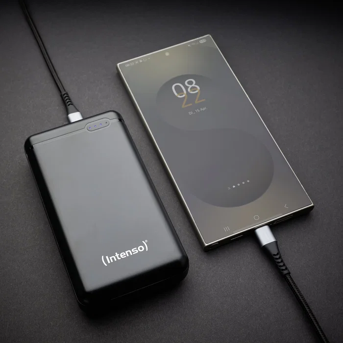 Intenso XS20000 Power Bank de 20000 mAh, Batería Externa Negro con Conector USB-C y Cable USB-A a USB-C Incluido