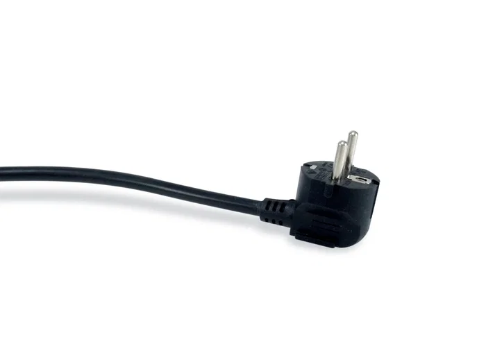 Equip 333318 PDU Básico 1U Rack 19" Aluminio - 12 Tomas IEC C13 con Interruptor, Cable 1.8m, 2500W, 10A, Negro/Plata