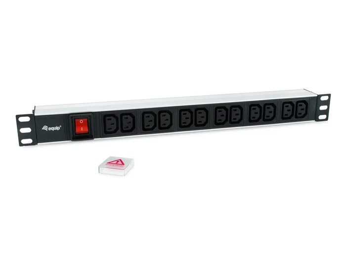 EQUIP PDU 333318 con 12 salidas C13 y 1U EQUIP PDU 333318 con 12 salidas C13 y 1U