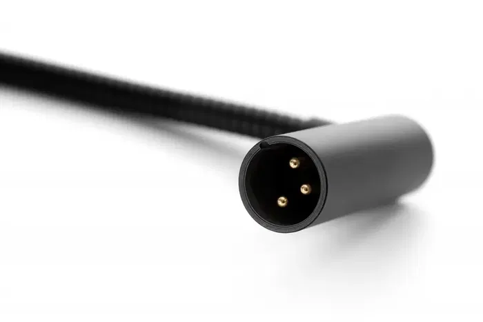 IKMULTIMED Irig Keys I/O Mic Interfaz de Audio con Dimensiones 28.7x6.3x10 cm