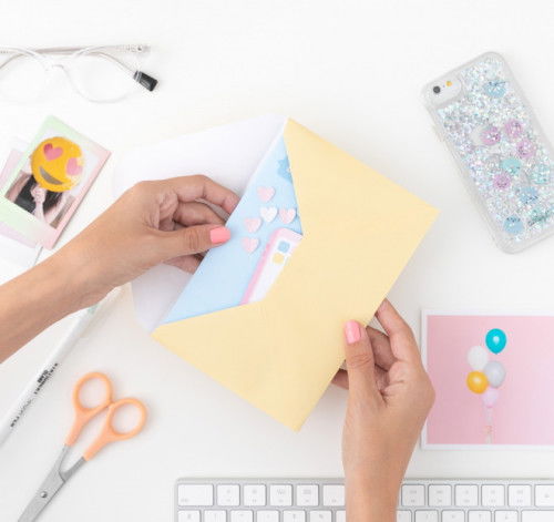 Mr. Wonderful Postal Bebé Se Ha Unido Al Grupo Tarjeta de Felicitación WOA10052ES