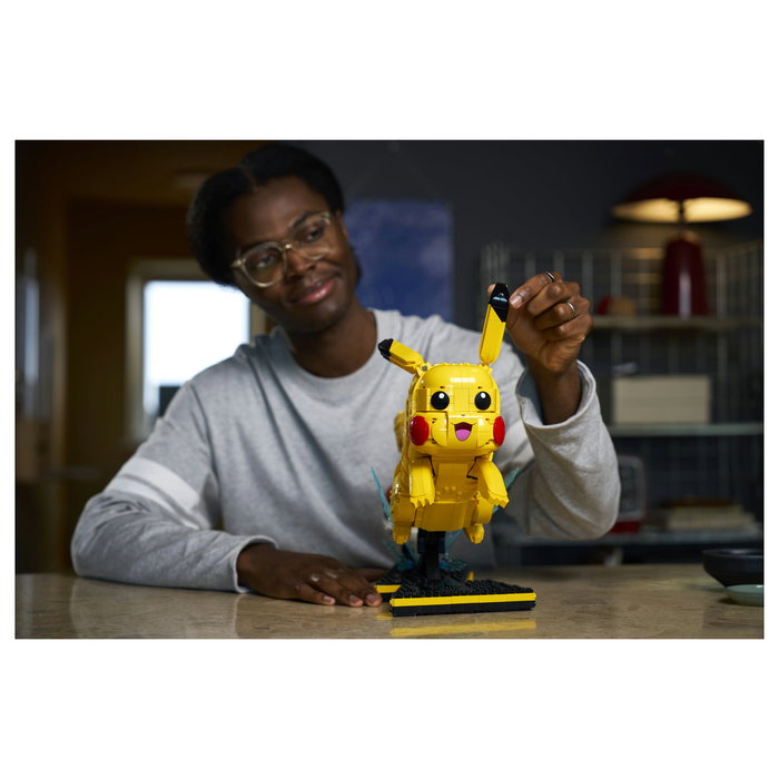 LEGO 72152 Pikachu y Poké Ball