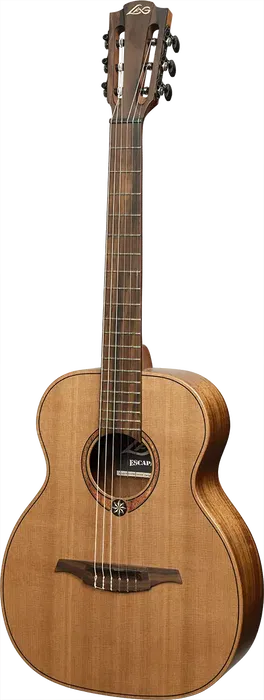 LAG Guitarra Acústica Escapade Nylon A/E- Natural Travel Clásica Electrocústica, Tapa Cedro Rojo Macizo, Acabado Satinado