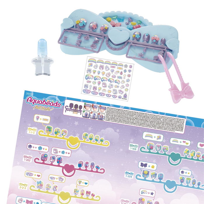 Aquabeads 35051 Kit Diseño de Uñas Unicornio Nail Studio con Uñas y Decoraciones para 40 Diseños, Mesa de Trabajo, Pinzas y Accesorios para +4 Años