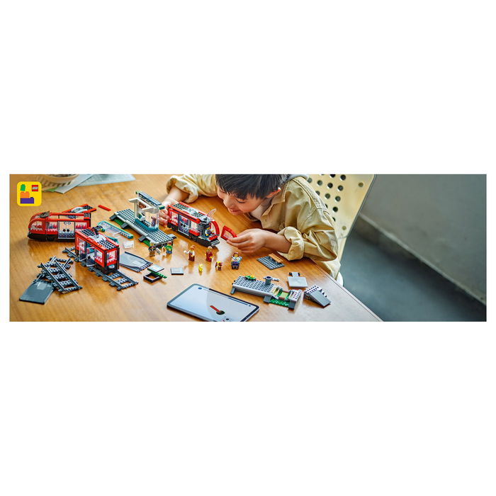 LEGO 60423 City Tranvía y Estación del Centro, Juego de Construcción, 811 Piezas, 7+ Años LEGO 60423 City Tranvía y Estación del Centro, Juego de Construcción, 811 Piezas, 7+ Años