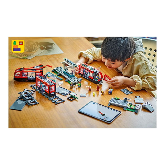 LEGO 60423 City Tranvía y Estación del Centro, Juego de Construcción, 811 Piezas, 7+ Años LEGO 60423 City Tranvía y Estación del Centro, Juego de Construcción, 811 Piezas, 7+ Años