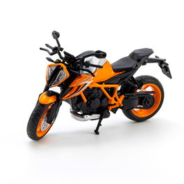 Deqube D00431 - KTM 1290 Super Duke R (2022) 1:18 Naranja - Coche a Escala de Metal Die-Cast con Sistema Pull-Back
