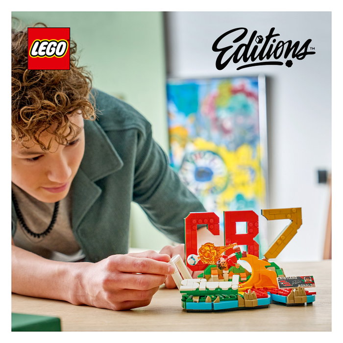 LEGO Editions Cristiano Ronaldo: Fenómenos del Fútbol 43012 LEGO Editions Cristiano Ronaldo: Fenómenos del Fútbol 43012